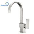 Aquacúbico High Arc Double Many Cartucho de cerámica Gradeta de cocina cuadrada